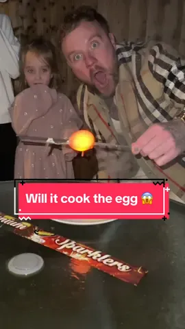 Can a sparkler cook an egg 🥚🎇