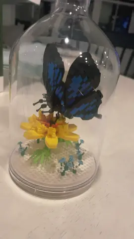 Insect Collection Building Blocks with Glass Display Bottle, 1 Set Animal Building Blocks Insect Toy