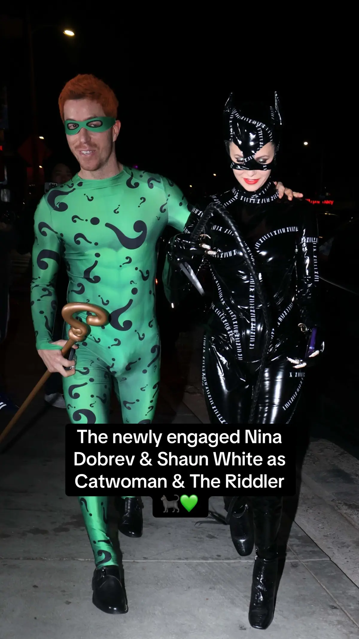 The newly engaged Nina Dobrev & Shaun White as Catwoman & The Riddler 🐈‍⬛💚