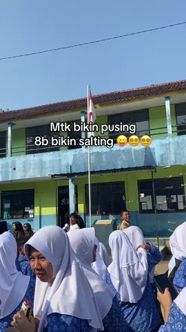 Yg benerrr 😝#xybca #4u #masukberanda #fyp 