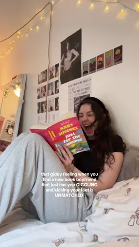 this feeling is literally unmatched 🥹🥰 ib: @Tatis_corner📚 #BookTok #bookrecs #bookboyfriend #bookishhumor #bookishthings #romancebooktok 