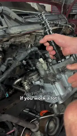 Everyone Loves the 6.0 PowerStroke, Right? #ford #powerstroke #f250 #fordf250 #fordtech #mechanic #fordtrucks #flyingwrenches 