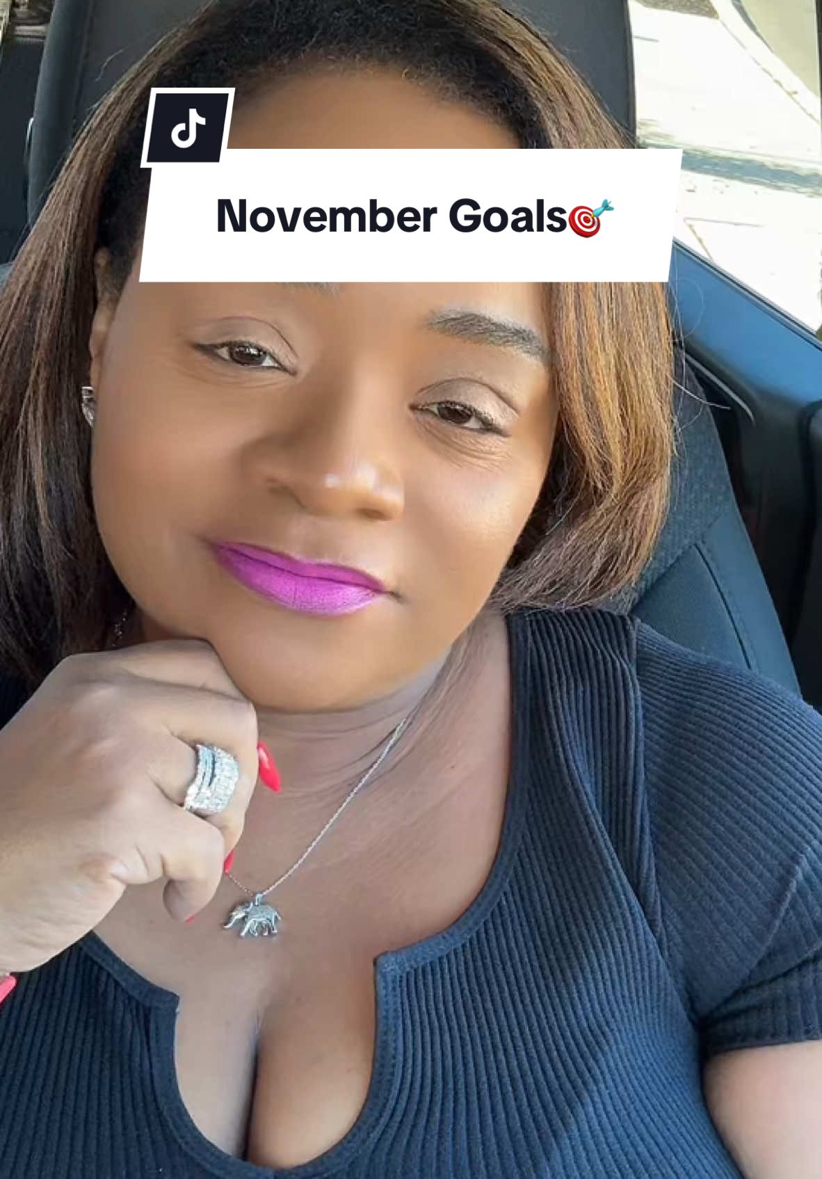 November goals…did you set yours yet? #novembergoals #motivation #SelfCare #goalsetting #becominglisa 