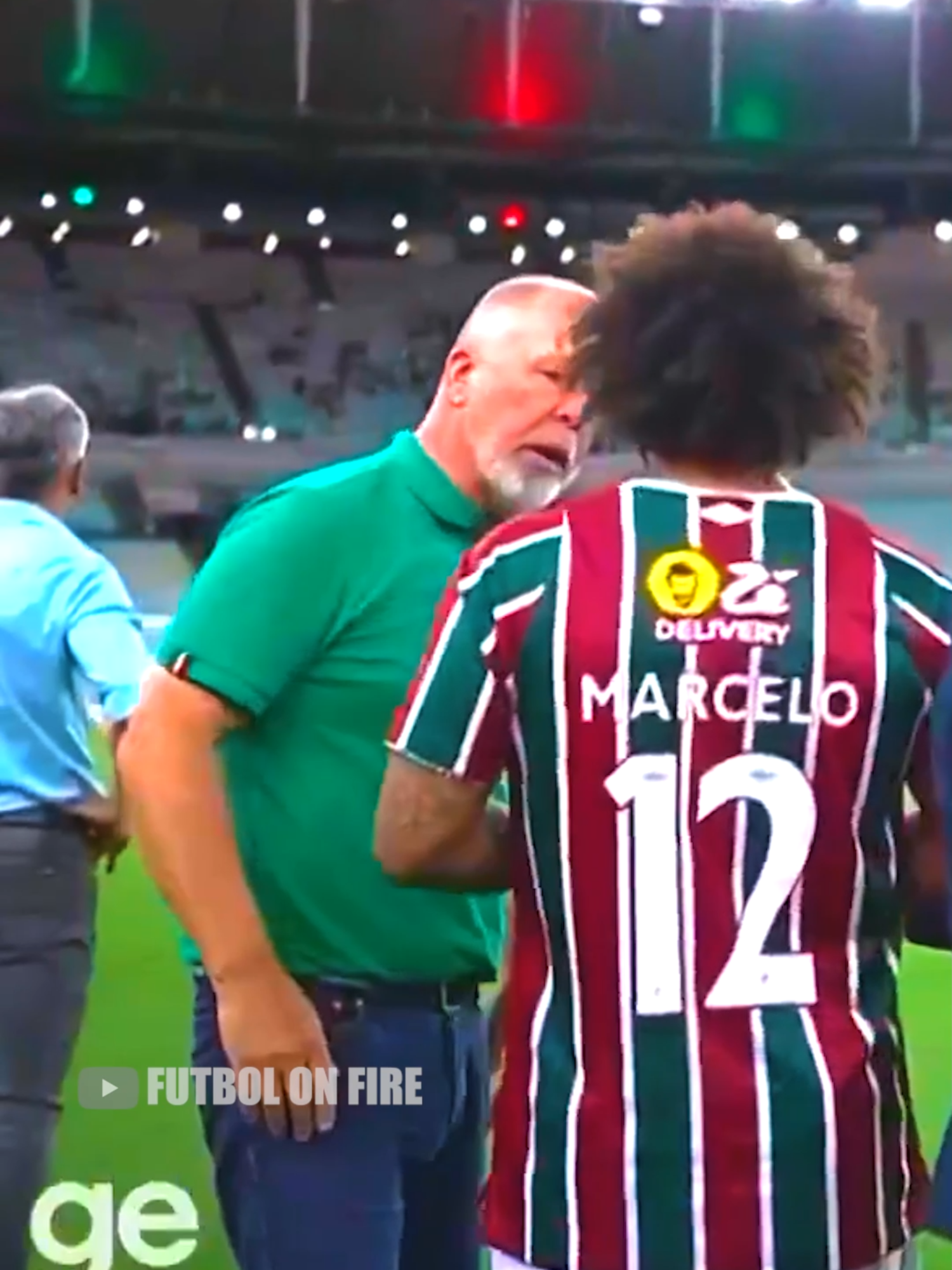 Marcelo discute con su entrenador y lo mandan al Banco de Suplentes #futbol⚽️ #marcelo