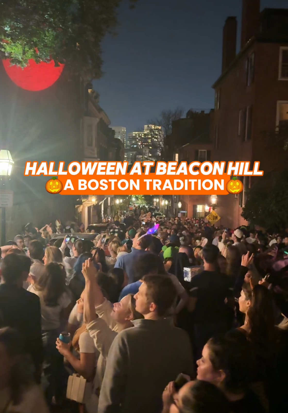 Beacon Hill was made for Halloween! 🎃 Imagine wandering down cobblestone streets lined with glowing gas lanterns, historic brownstones decked out with 12-foot skeletons, spooky music, and smoke machines that make it feel like you’ve stepped right into a Halloween movie set. And don’t get me started on the full-sized candy bars 🍫🙌 One house went ALL OUT, words can’t even describe it 🙌 It felt like a real Star Wars attraction from Disney World! 👽🚀  But that’s not all—some streets even have their own themes! There was an aquarium street giving out candy “fish” 🐠 and a circus street giving out cotton candy and popcorn for trick-or-treaters 🎪🍿 complete with gigantic elephants and acrobats across the buildings! Beacon Hill goes ALL OUT, and you’ve got to experience it to believe it! So grab your costume and head over for the most magical Halloween night in Boston 🎃👻 📌SAVE this post as a reminder 📬SHARE it with a friend you want to go with 👉FOLLOW @zackaryeats for more Boston recommendations 📍 Beacon Hill, Boston, MA . . . . . #boston #bostonfoodies #bostonfood #bostonfoodie #bostonfoodjournal #bostonfoodgram #bostonfoodblogger #bostonfoodguide #bostoneats #bostonusa #halloween #beaconhill #starwars #zackaryeats 