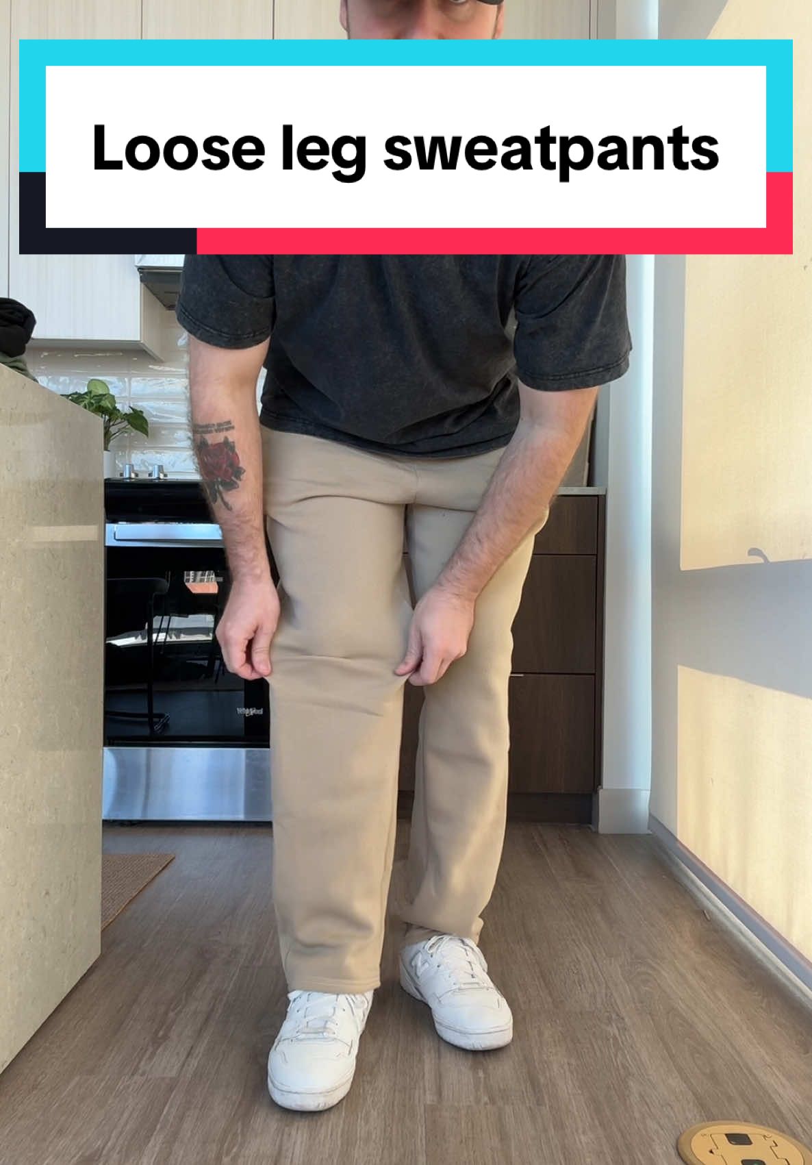 Men’s baggy sweatpants! #sweatpants #baggysweatpants 