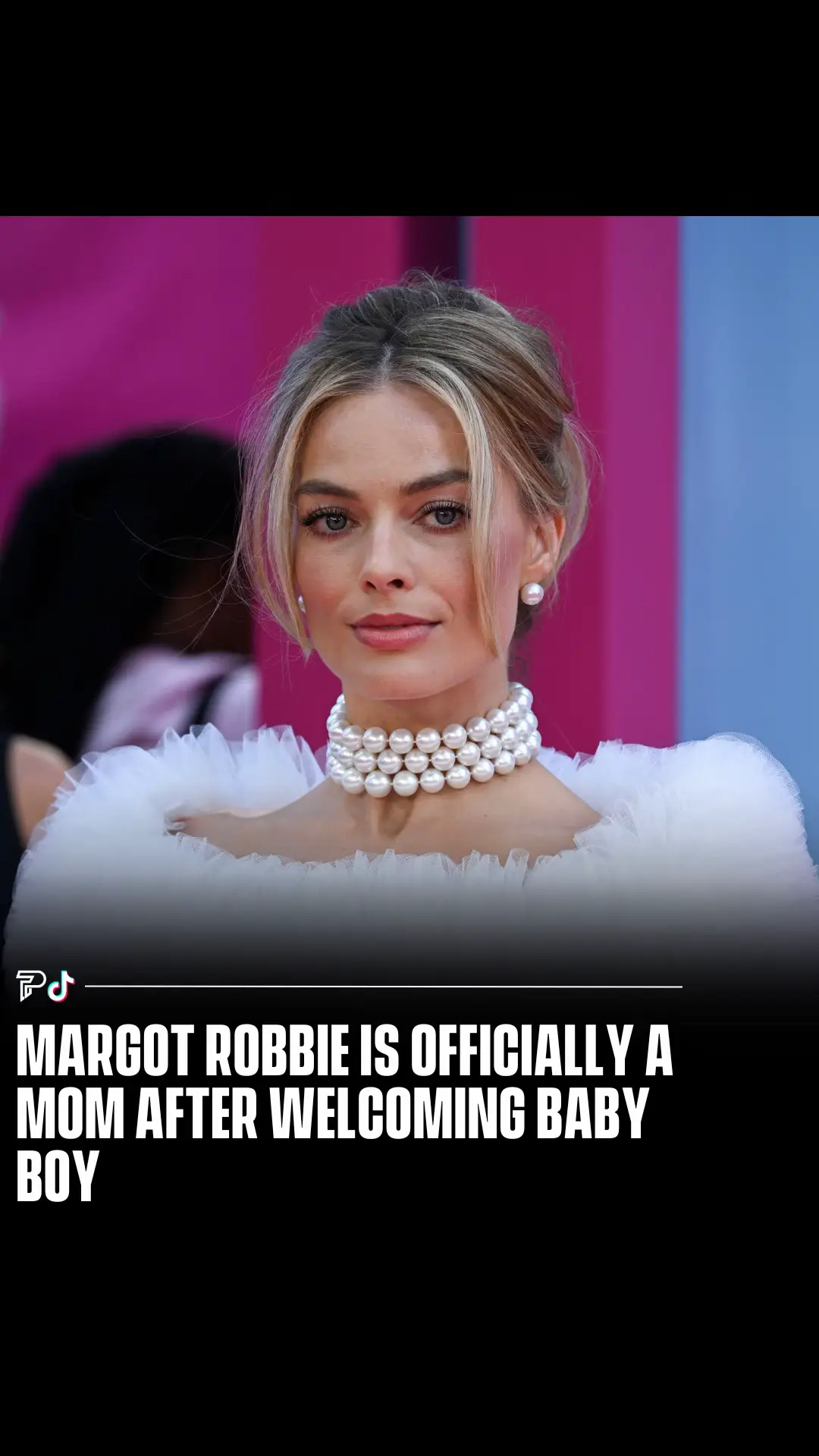 Margot Robbie is now officially a mother. 💙👶 The Barbie actress, 34, recently welcomed her first child, a baby boy, with husband Tom Ackerley, PEOPLE reports. Robbie and Ackerley, who met on the set of Suite Française in 2013, have yet to reveal their son’s name or birth date.  Earlier this year, Robbie made a stylish appearance at Wimbledon and has been spotted rocking maternity looks throughout her pregnancy. #RoadTo16Million #Pubity 
