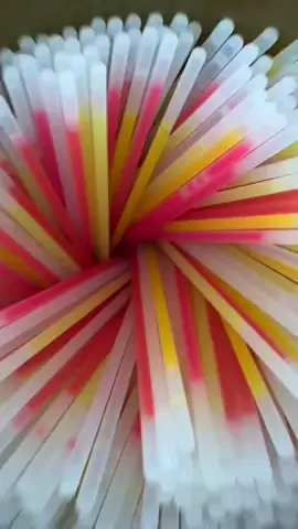 Glow stick experiment  #felipegandin #LifeHack #experiment #dicas #testes