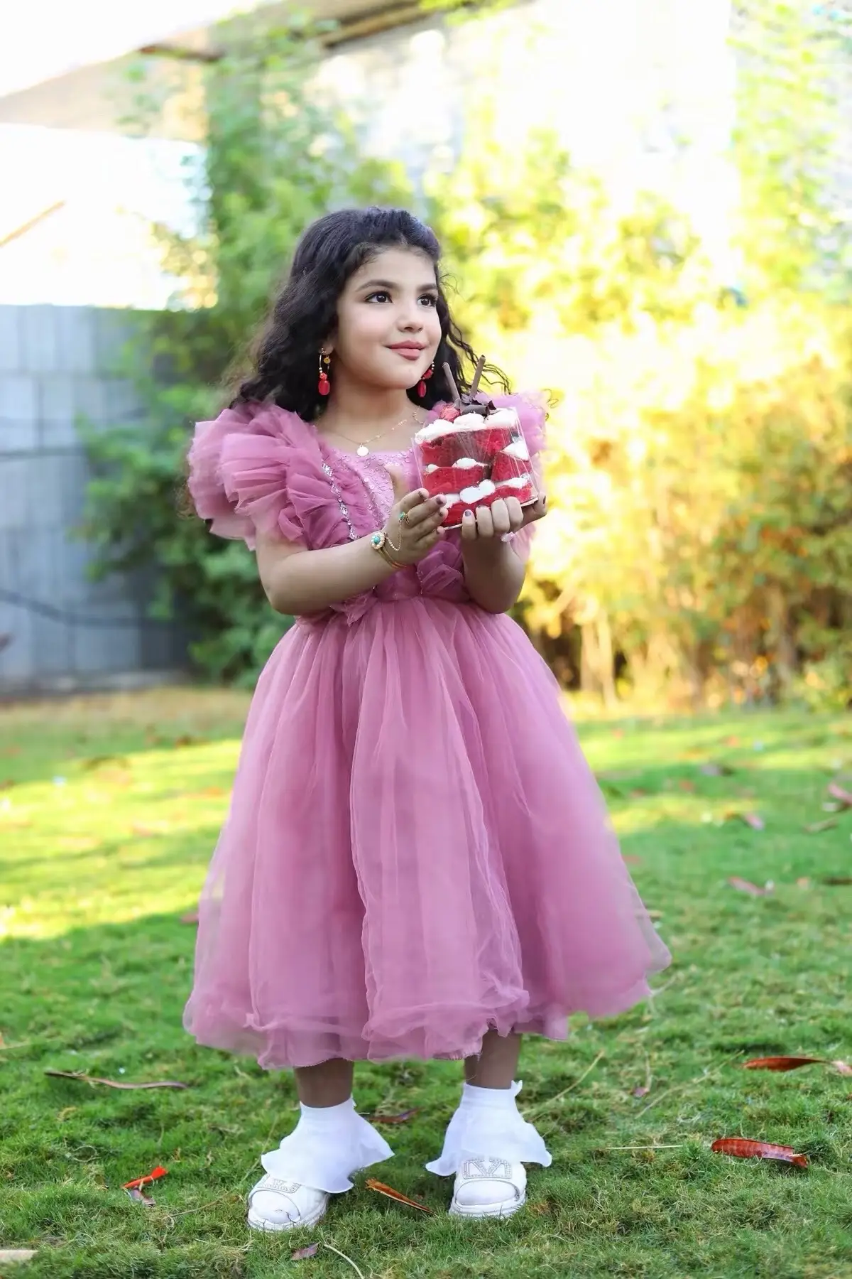 لةدايك بونت بيروز بيت نازارةكةم ♥️ ياخوا هةموو روزيكت خوشي و جةزن بيت تةمةنت پر بيت لة خير كجة جوانةكةم ♥️🦋♥️