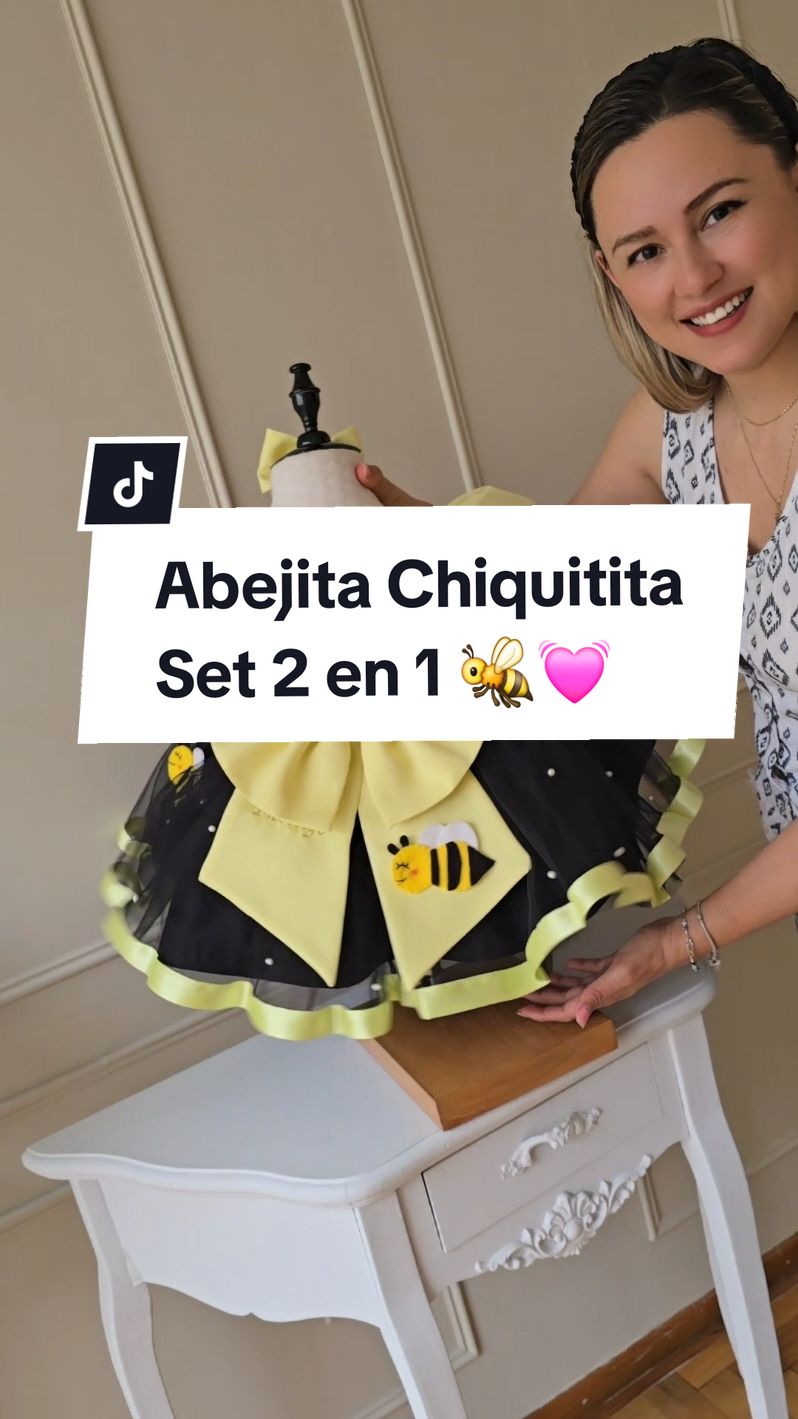 Nos fuímos a Lima!! Abejita chiquita en vestidito de lujo!! ☺️👌✨️ Nuestra mamita quedó muy contenta con el resultado. Mil gracias por hacernos parte de sus momentos más felices 🥰🪡✨️