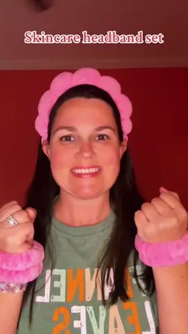 Favorite skincare headband #skincare #headband #christmas #stockingstuffers #daughters #Nieces 