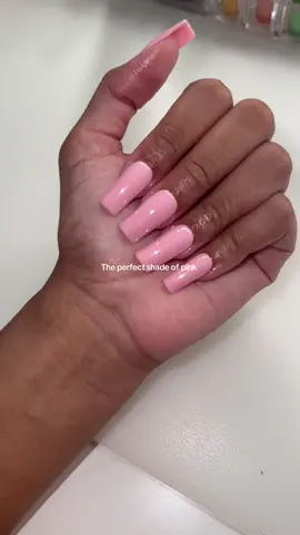 I’ve been into pink lately which is shocking for me… Eveything is linked in my storefront 🫶🏽 #amazon #pressonnails #pinknails @BeetlesGelPolish @Modelones Official 