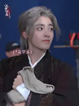 ก็ถ้าปีศาจจะน่ารักขนาดนี้ #FangsofFortune #ห้วงฝันหวนคืน #大梦归离 #โหวหมิงฮ่าว #โหวหมิงฮ่าว侯明昊 #houminghao #ซีรี่ย์จีน 