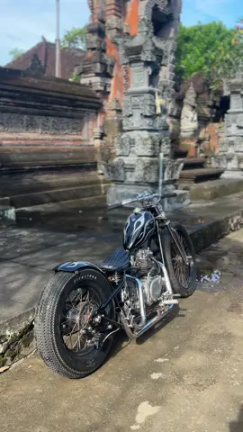 Ngayah dulu wi ⚡️ #chopper #custom #bintermerzy #kz200 #motorcycle #pura #bali 