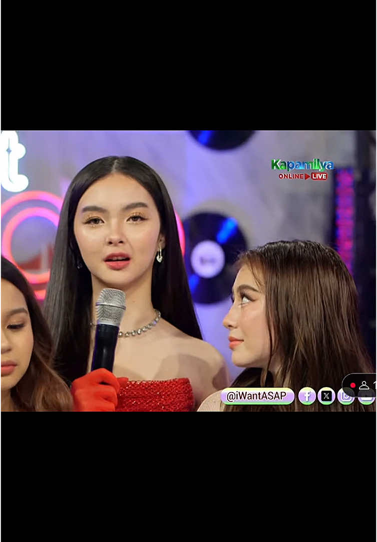 Tinitigan talaga ni Fyang si Kai🤣 Mukha daw kasing barbie🩷 #pbbgen11 #outfit #viral #trending #fyang #jmfyangpbb #fyangoutfitinpbb #pbbupdatenow #jas #kai #rain #kolette #pbb #pbbgen11 #pbbupdates #pinoybigbrother #pbbfyang #sofiasmith #fyang 