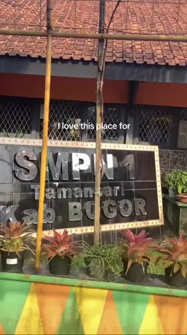 sekolah tercinta #smpn1tamansari #4u #fypage 