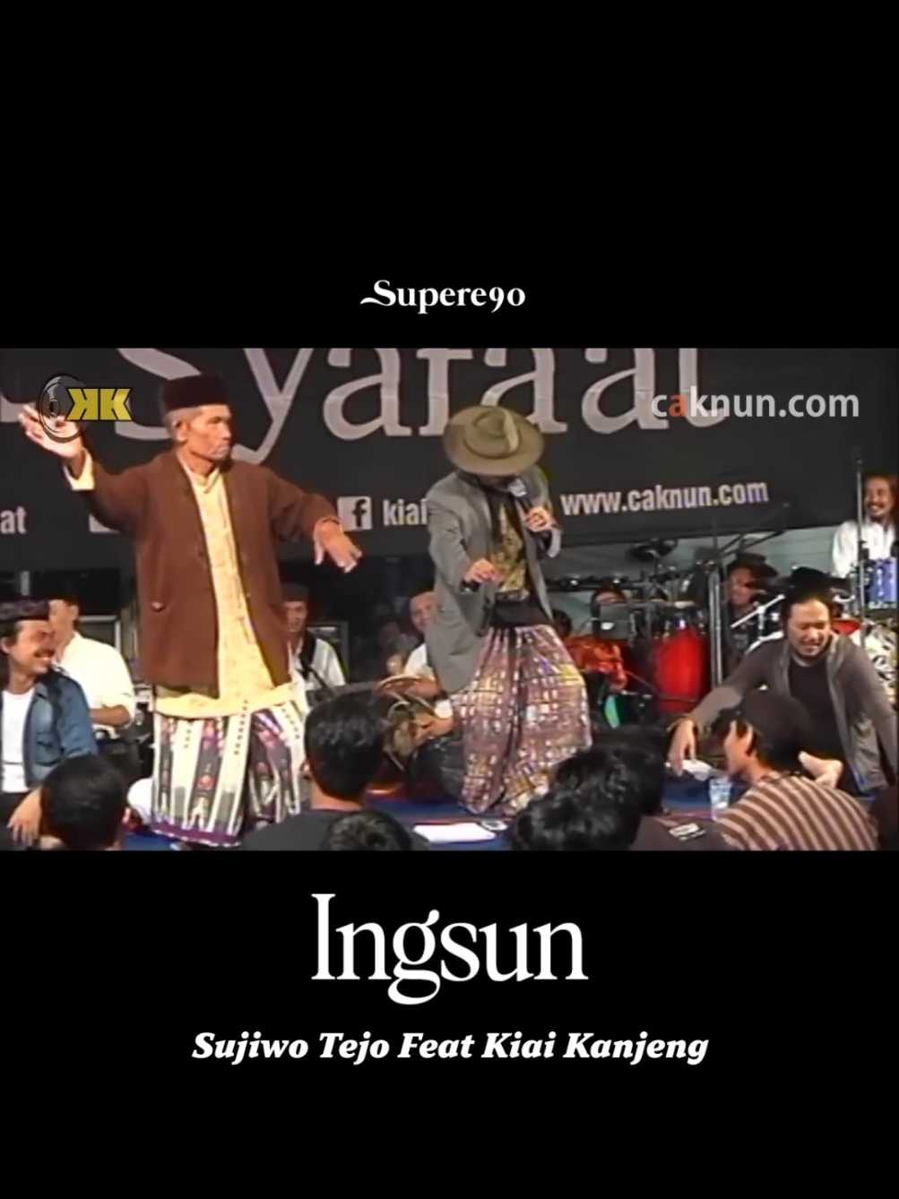 INGSUN lagu Mbah #SujiwoTejo dan diiringi oleh #KiaiKanjeng  #CakNun  Mocopat Syafaat 17 Mei 2015 part 3 Sumber : @caknundotcom @Sujiwo Tejo  #foryou #foryoupage #supere9o #fyp #mbahnun #maiyah #fyppppppppppppppppppppppp 