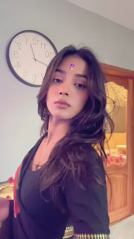 sari never goes wrong #tiktok #fyp #foryou #songs #fy 