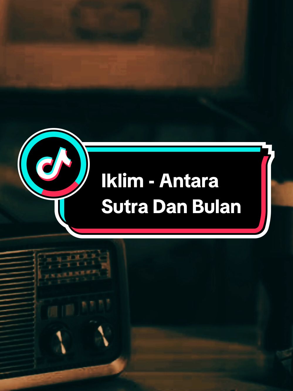 Bagian 1153 | Antara Sutra Dan Bulan - Saleem Iklim #lirik #lagu2000an #lagunostalgia #lagu80an90an #vibesstory #fyp #iklim #antarasutradanbulan 