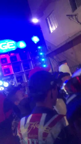 So quem ja vivenciou essa musica, curte ai 🎶😅 . . . . . . . . .. #feed #viralvideos #casarao #baile #sp #dz7 #helipa #viraliza #explorar #funkbrasil #vivencias #bailedefavela #europa 