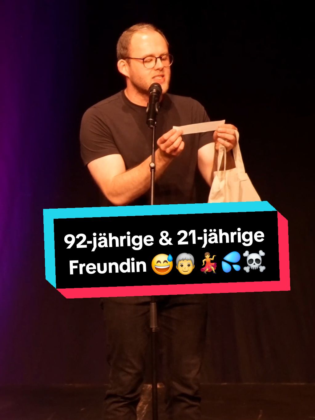 Heftig aber gut?! 😅🧓💃💦☠️ Besucht meine neue Live-Show SVENOMENAL in eurer Nähe! Alle Termine auf meiner Homepage! (Link im Profil) #comedy #witzesingen #opa #alter #beziehung #liebe #jung #arzt #beziehungstipps #freundin #viral #fy #fyp #lustig #witzig #fun #svenbensmann #svenomenal #tiktokcomedy 