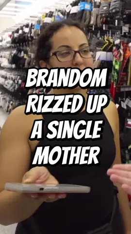 No way the shoes helped #rizz #rizzler #singlemom #flirting #chicostoxicos 
