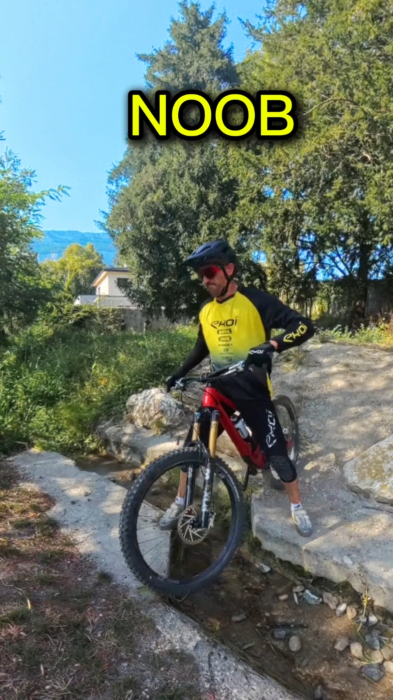 comment tu passes toi ? #apprendresurtiktok #vélo #vtt #mtb #bike #sport 