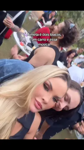 a meta é essa #❤️🏳️‍🌈 #foyor #foyoryoupage #fyp #hungria #lgbtqia #casallgbt🌈👭 #sapas @Gracielly @Priscila Carolynne 