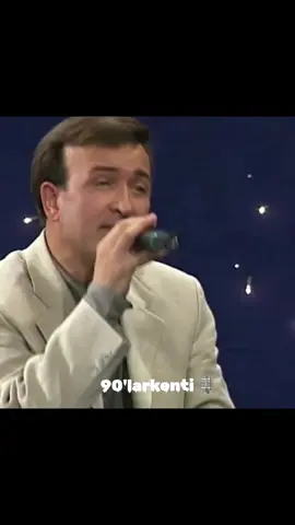 Muhteşem parçayı harika bir düetle dinliyoruz... Erol Evgin& Sezen Aksu Seçilmiş hayatları yaşayıp gidiyoruz.. . #erolevgin  #sezenaksu #düet  #efsane #tiktok  #kesfetteyiz 