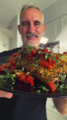 Make breakfast with me. Chipotle avocado omelette. #asmr #asmrcooking #cookingasmr 