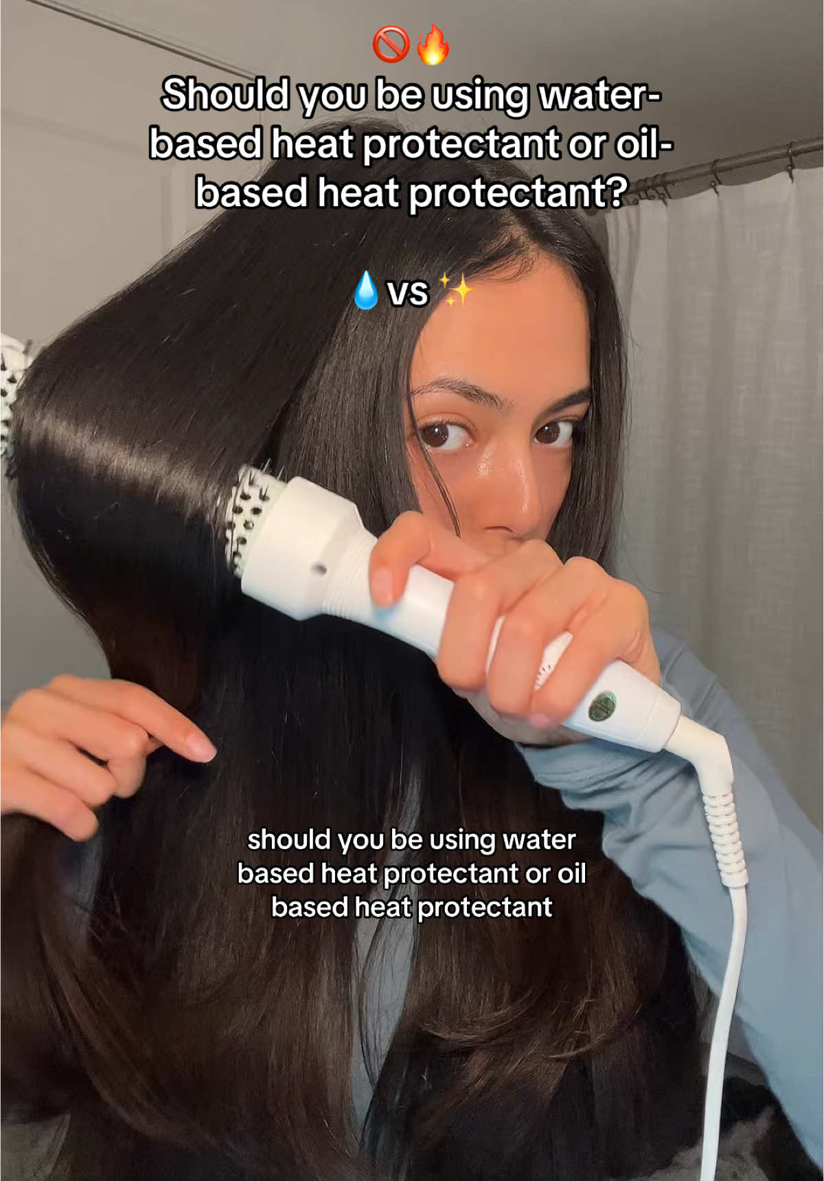 Do you use a water-based heat protectant? Or an oil based heat protectant? Both work great! Just make sure you’re using the one that’s going to benefit you the most 🙌🏼  #h#hairtipsh#hairtokh#hairhacksM@Mane by Jen AtkinO@OlaplexH@Hairitage by Mindyh#heatprotectant