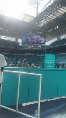 #fyp #fypシ #dolphins #miami #miamidolphins #footballtiktok 