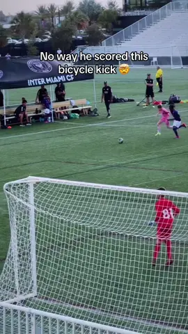 Inter Miamis u12s are on a diffrent level 😨 #intermiamicfacademy #youthsoccer #mlsnext #bicyclekick #goal #goalazo #intermiami #Soccer #footy #futebol 
