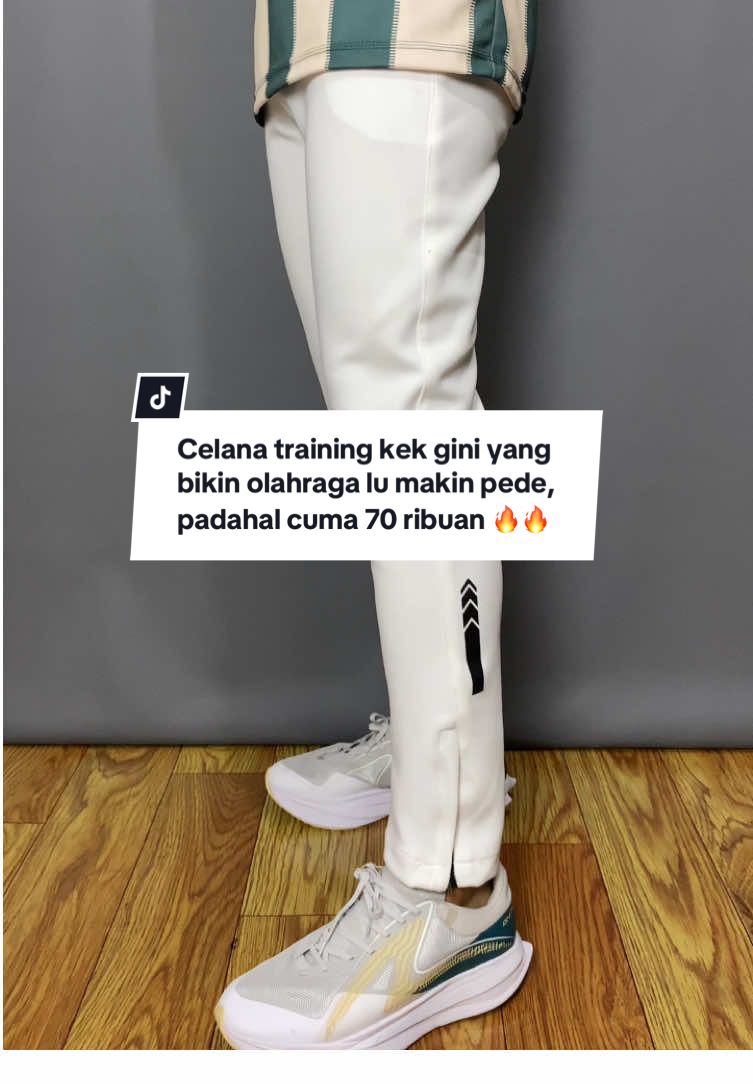 Sekeren ini cuma 70 ribuan. Buruan deh beli di keranjang kuning. Stok terbatas #celanatrainingpanjang#celanatraining#celanaolahragapria#celanaolahragawanita 