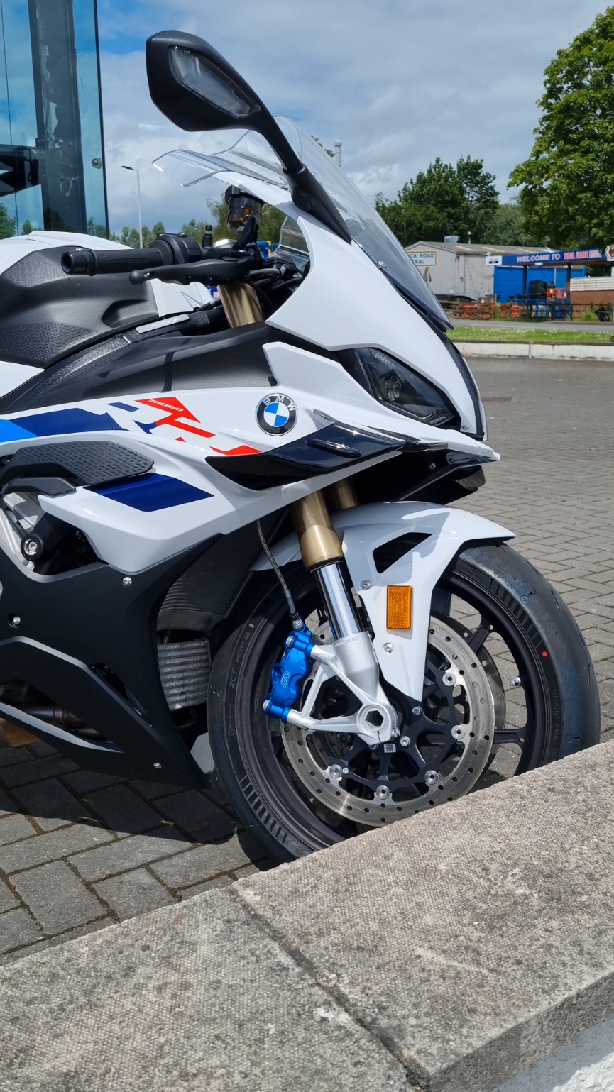 2024 BMW S1000RR 🔥🔥🏍 #bmwmotorrad #motorcycle #sportbike #bikelife #s1000rr #fyp 