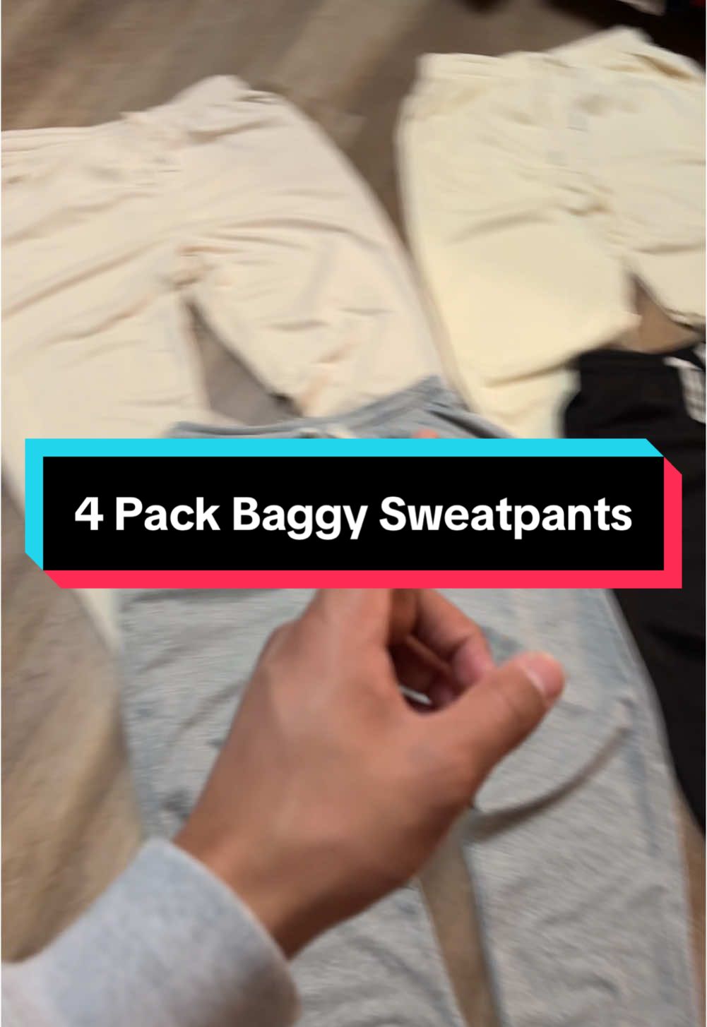 Best baggy sweatpants #tiktokshopblackfriday #tiktokshopcybermonday #tiktokshopholidayhaul #falldealsforyou #sweatpants #baggysweatpants 