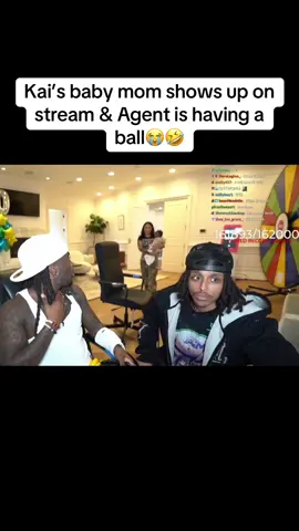 Kais baby mom shows up & Agents loving it😭 #Twitch #twitchclips #mafiathon #kaimafia #kaicenat #kaicenatclips #kaicenattv #agent00 