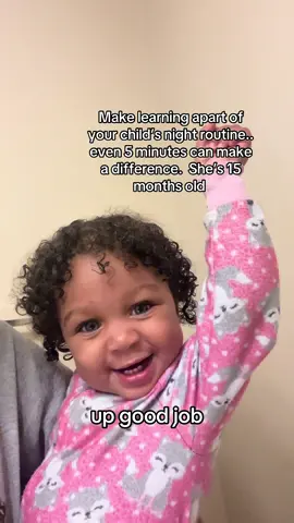 So proud of my baby for hitting all of her milestones #MomsofTikTok #mommotivation #babiesoftiktok #15monthsold 