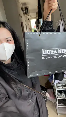 Combo quà tặng ultra men , sữa tắm + dầu gội + ddvs nam, tặng kèm nước hoa + túi giấy cao cấp #combonamgioi #setquatangnguoiyeu #quatangchonam #combotamgoinam #xuhuong #combotinhte