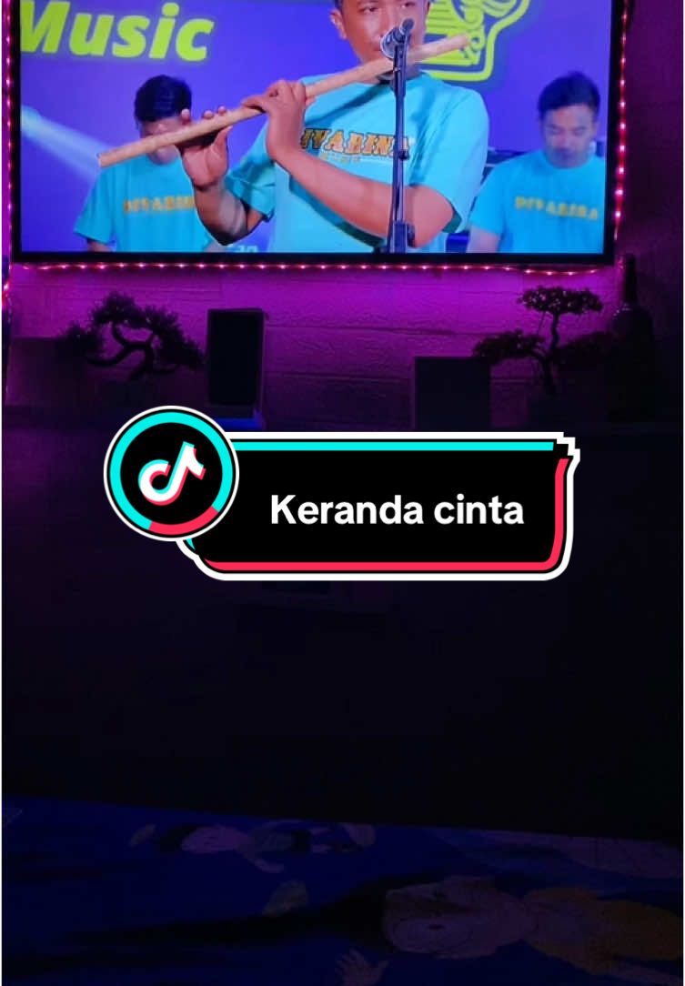 @ndhukayu #divarinamusic #kerandacinta #bayupratama #bahanswmu #storydangdut #dangdutan #dangdutkoplo #kamaraesthetic #dangdutasik 