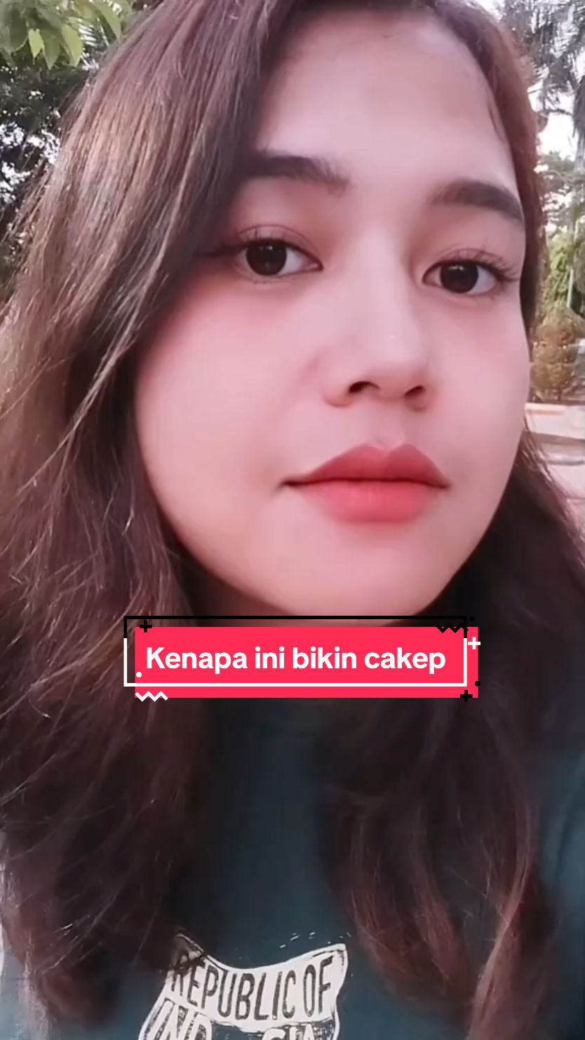 Kenapa sih cakep banget...  #promoguncang1111 #xyzbca #belilokal #lipcream #skincare 