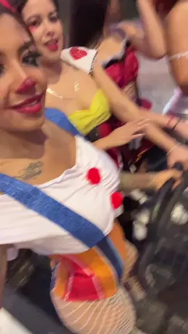 Rodada del terror con chicas Lets Party #fyp #viral #modelo #edecanes #mustang #autos #rodadadelterror 