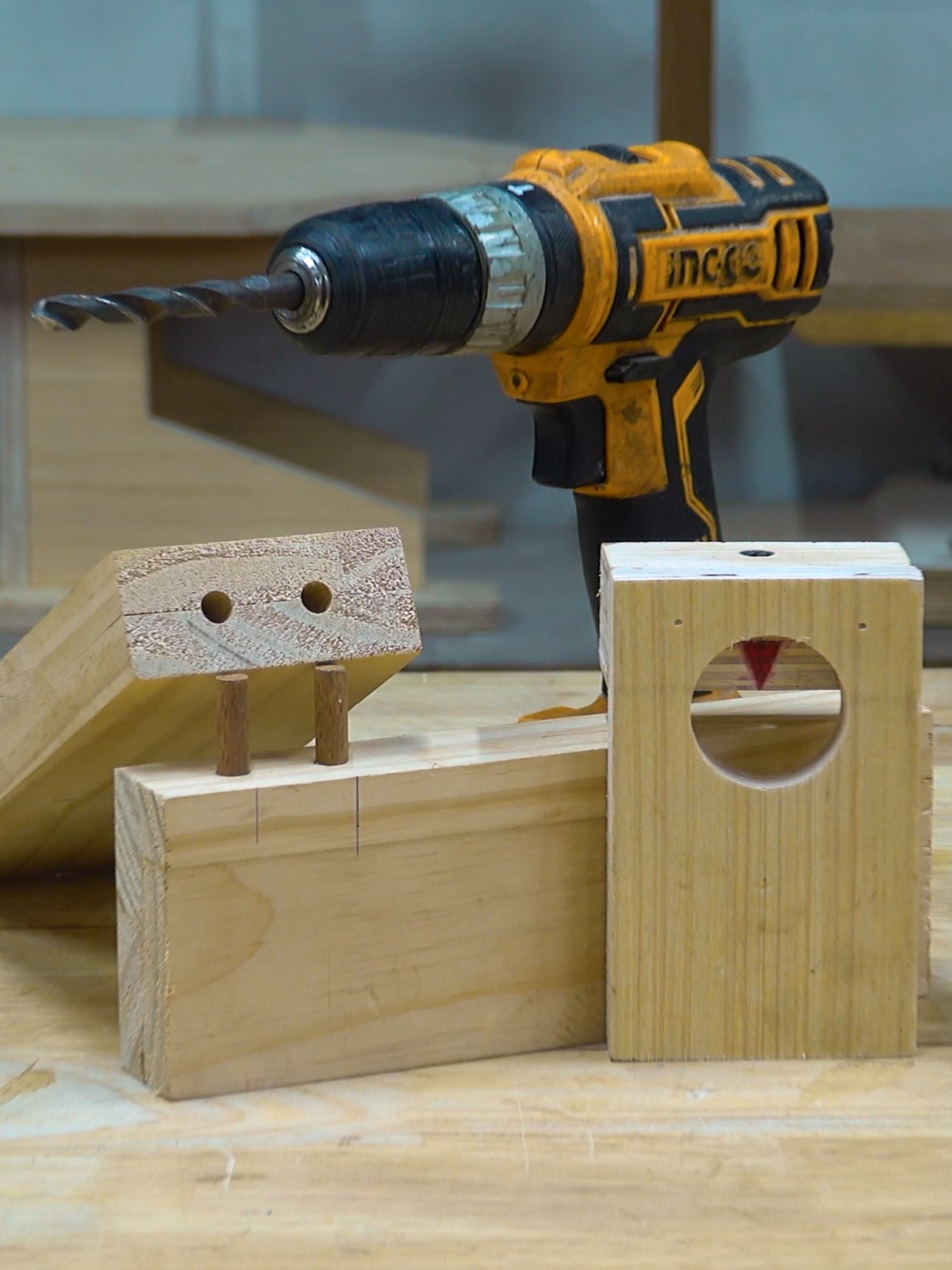 Elevate your woodworking game with these incredible tips and tricks! Whether you're a beginner or a seasoned pro, there's always something new to learn. 🛠️🌲 #WoodworkingTips #Handmade #CreativeCrafts