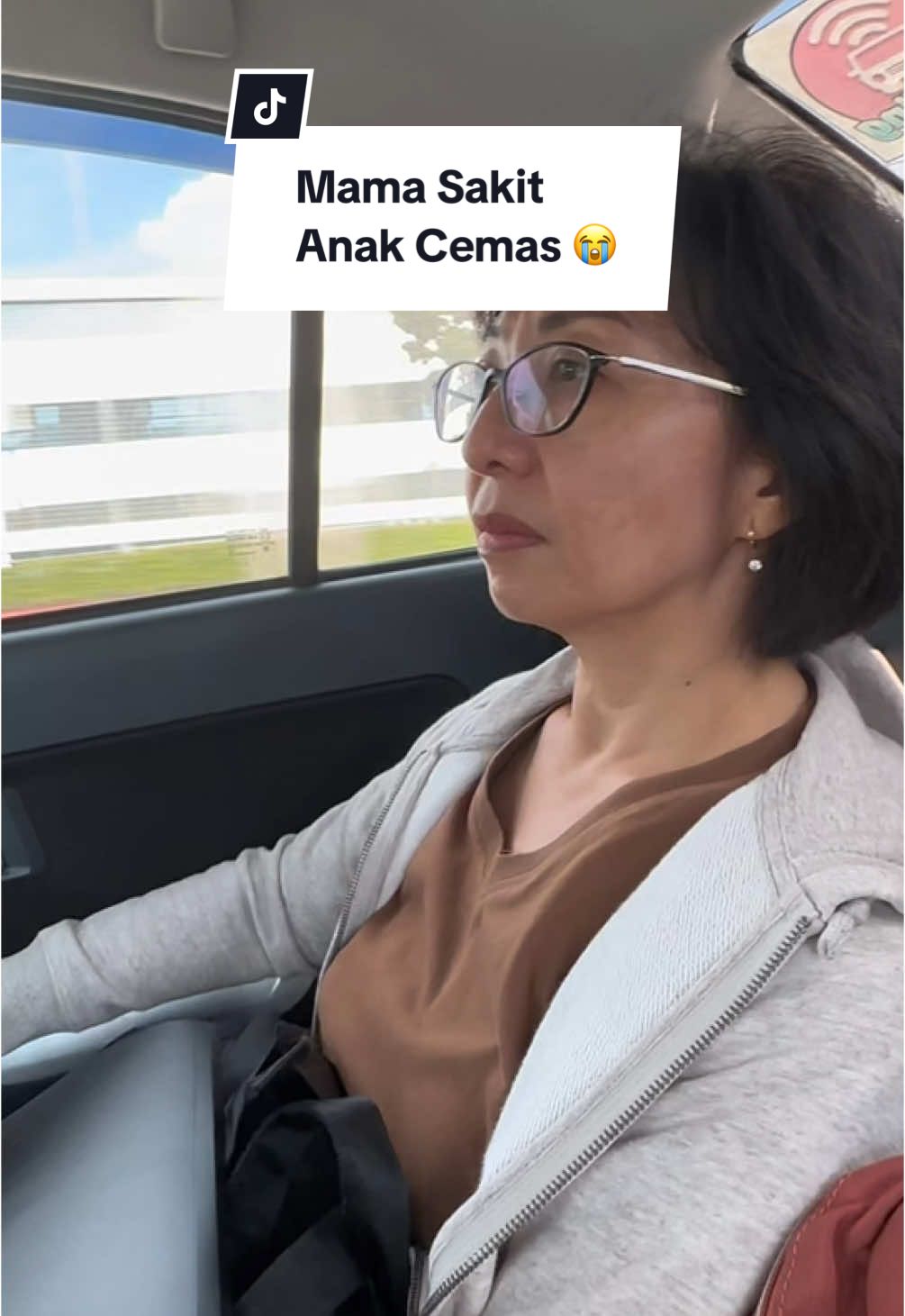 Mama cepat sembuh ya 😭