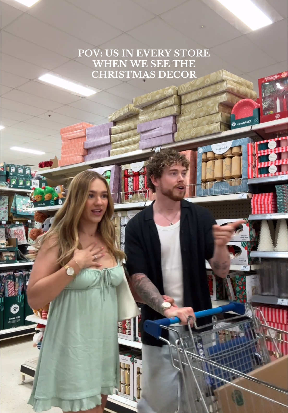 CHRISTMAS SHOPPING IS AN ADDICTION😛 #christmas ##rosieandharry##viral##couples##Relationship##marriage saw @Emilie do this and never related to something more 😂