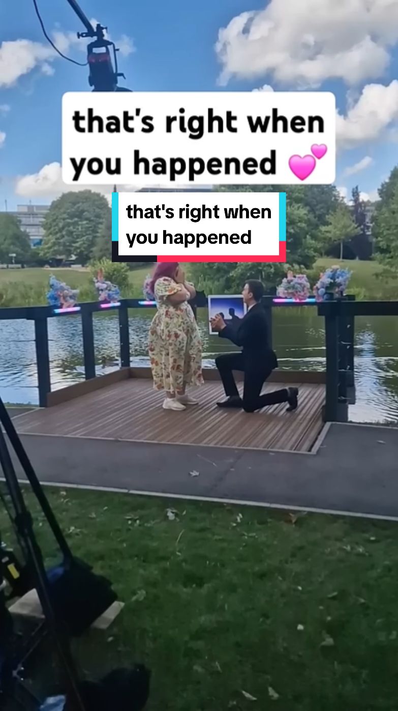 that's right when you happened 💕 #thatsrightwhenyouhappened #packingitup #gracieabrams #cutecouple