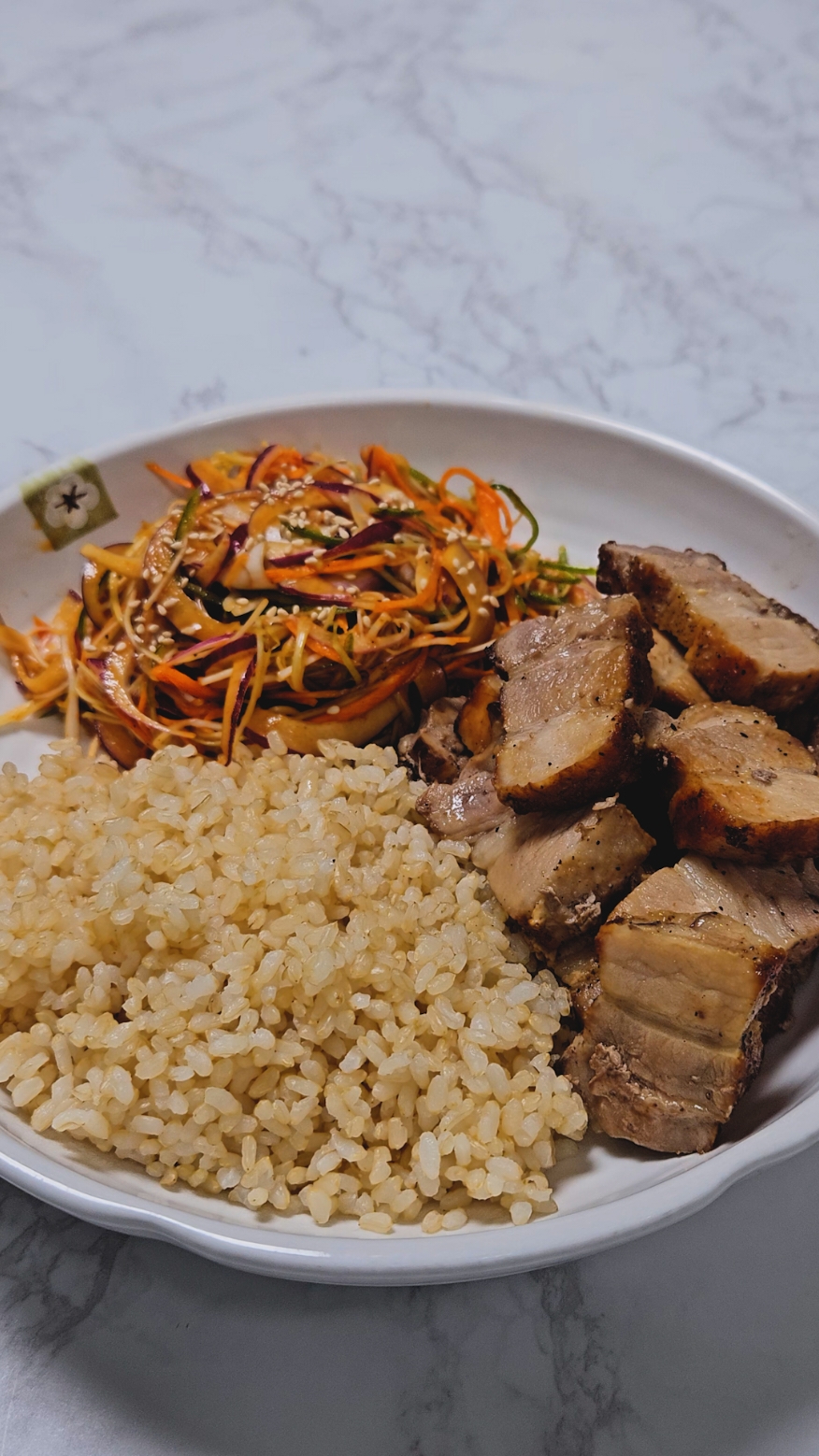 Pork belly & Green onion salad #tiktokfood #asmr  ---- Recipe ---- ▶ Ingredients White part of green onion: Sliced Cheongyang pepper: Sliced Red onion: Sliced Carrot: Sliced ▶ Green onion salad Red pepper powder 0.5T Soy sauce 1T Anchovy sauce 0.5T Apple cider vinegar 2T Black pepper powder 3times Sugar 1t Sesame oil 1T 1 egg yolk Add the prepared vegetables and mix.