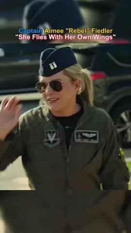 😱🇺🇸💯Captain Aimee 