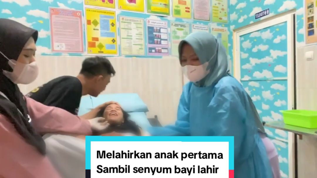 persalinan nyaman tanpa mengejan, hanya dengan nafas tiup senyum bayi lahir 🥰 #persalinannyaman #melahirkantanpamengejan #melahirkannafastiupsenyum 