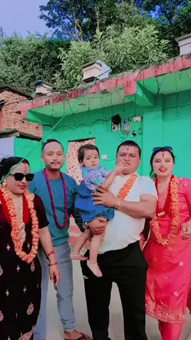 #CapCut #Baba sng halka ramailo😄#sabaiiafnoparama 😀😀@Ramesh giri @👑𝗦𝗨𝗝𝗔𝗡👑धादिङ्गे ठिटो @Kamala Bharati Giri #tiktoknepal🇳🇵_foryoupage #tradingsong 
